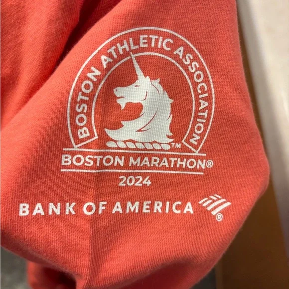 Adidas Boston Marathon XS NWT Red Long Sleeve Shirt 2024 Boston MSRP $50 - Picture 5 of 5